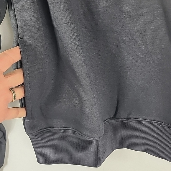 NEW Fabletics Women's Cozy Fleece Half Zip Mock Neck Sweatshirt Grey Sz S NWT - Picture 6 of 9